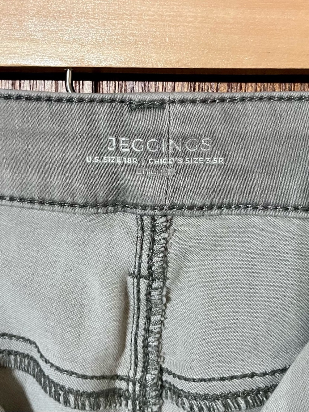 Chico’s Gray Jeggings Chico’s size 3.5